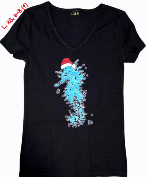 Adult Tee – C287 ChelleC Designs - Xmas Tee Seahorse Santa Hat