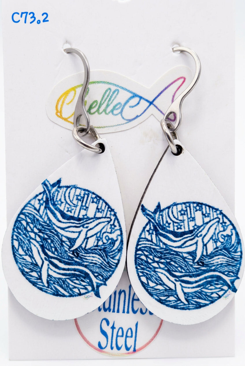 C73.2 Whales in Circle on White Teardrop Earrings – ChelleC Designs